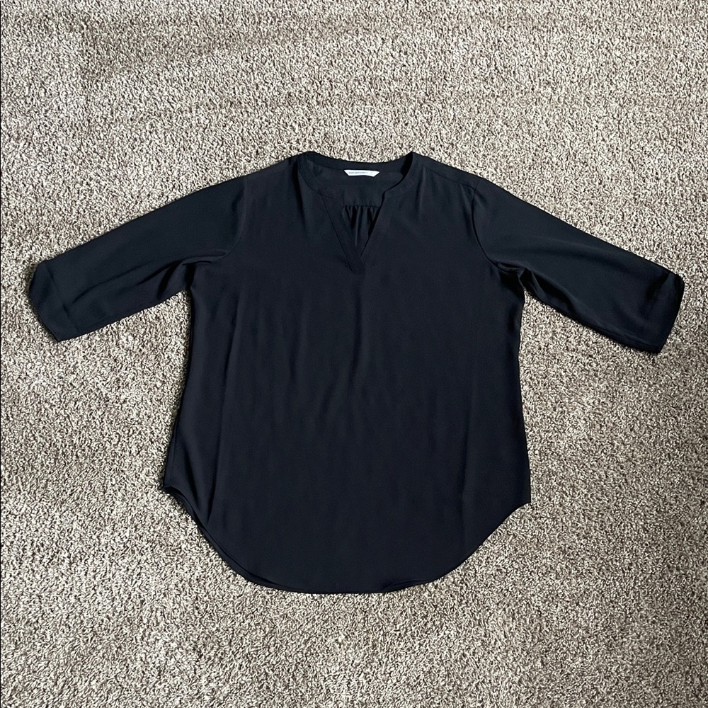 Classic Black V-Neck 3/4 Sleeve Women's Top